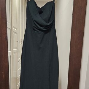 Elegant Black Womens Evening Gown